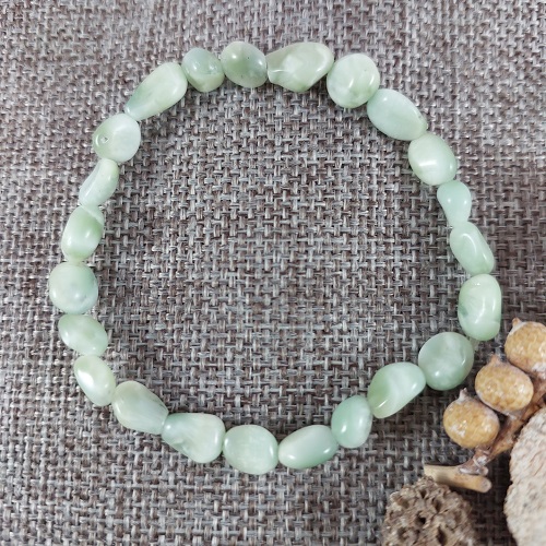Green Larimar nugget stretch bracelet