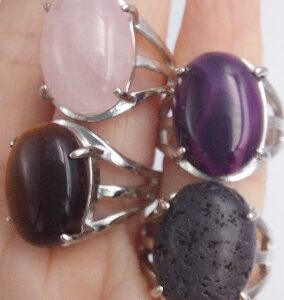 Oval ring