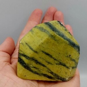Serpentine Prism