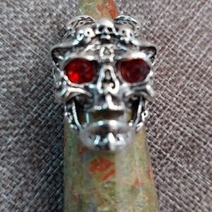 Skull with Red eyes Ring