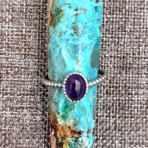 Oval Amethyst Ring