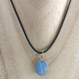 Oval Blue Lace Pendant Necklace in gold colour metal setting