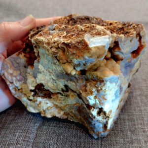 Blue Crazy Lace agate 1841g