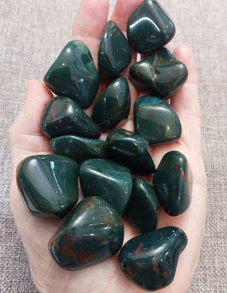 Bloodstone Tumblestone