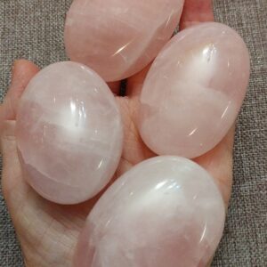 Rose Quartz Gallet 105g