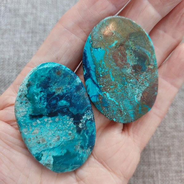 Chrysocolla Palm Stone 5cm