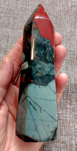 Bloodstone Prism 12,5cm