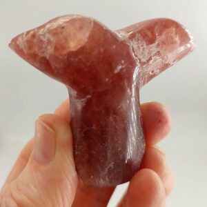 Strawberry Quartz Whale Tail 5.5cm
