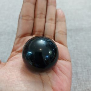 Obsidian Sphere 3.7cm